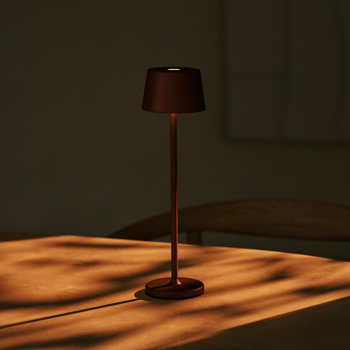 Toom Mini Bronze Wireless Lamp | Rechargeable via Charging Station, Dimmable & 3 Light Modes