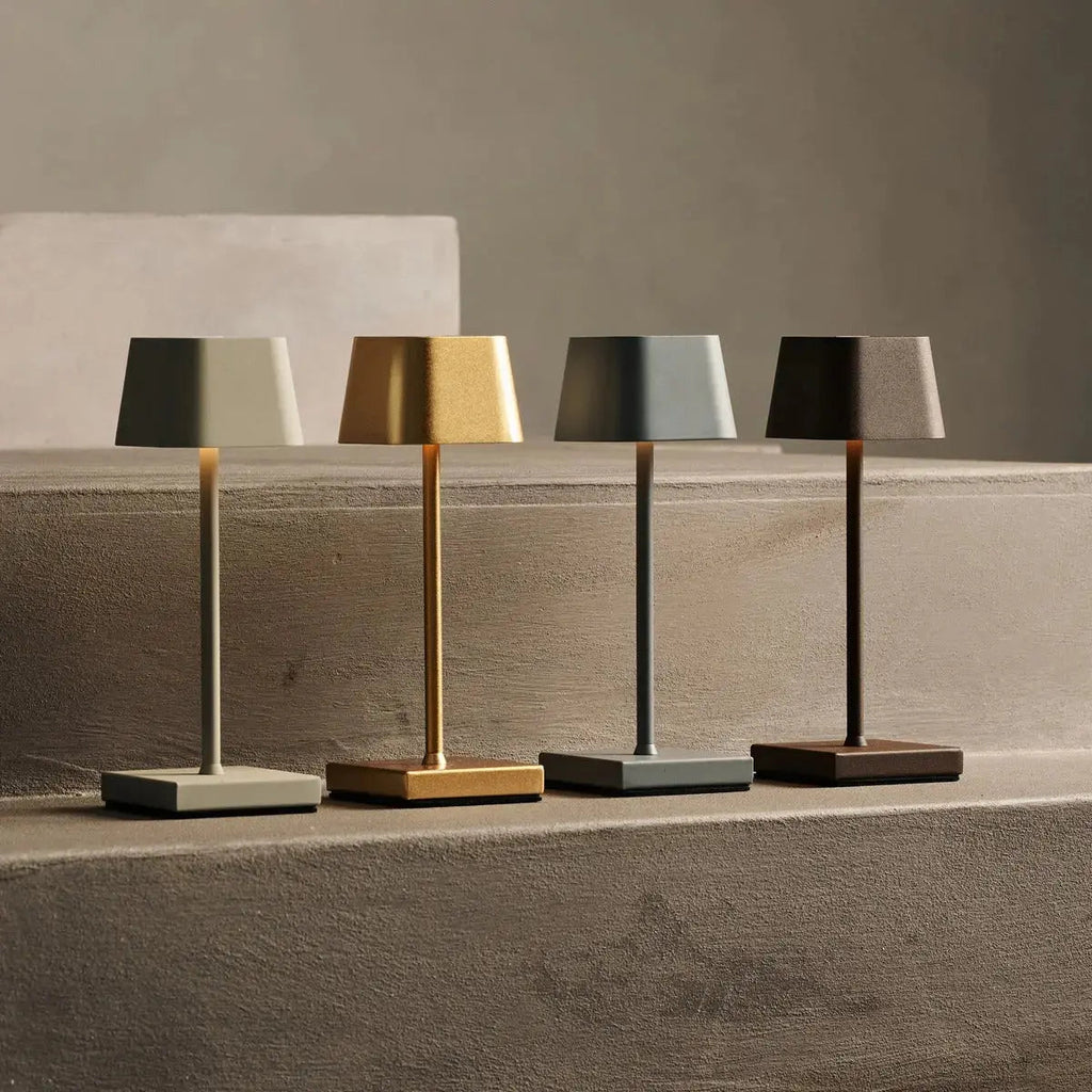 Sarphati Mini Gold Cordless Lamp | Wireless Charging via Charging Station, Dimmable & 3 Light Modes