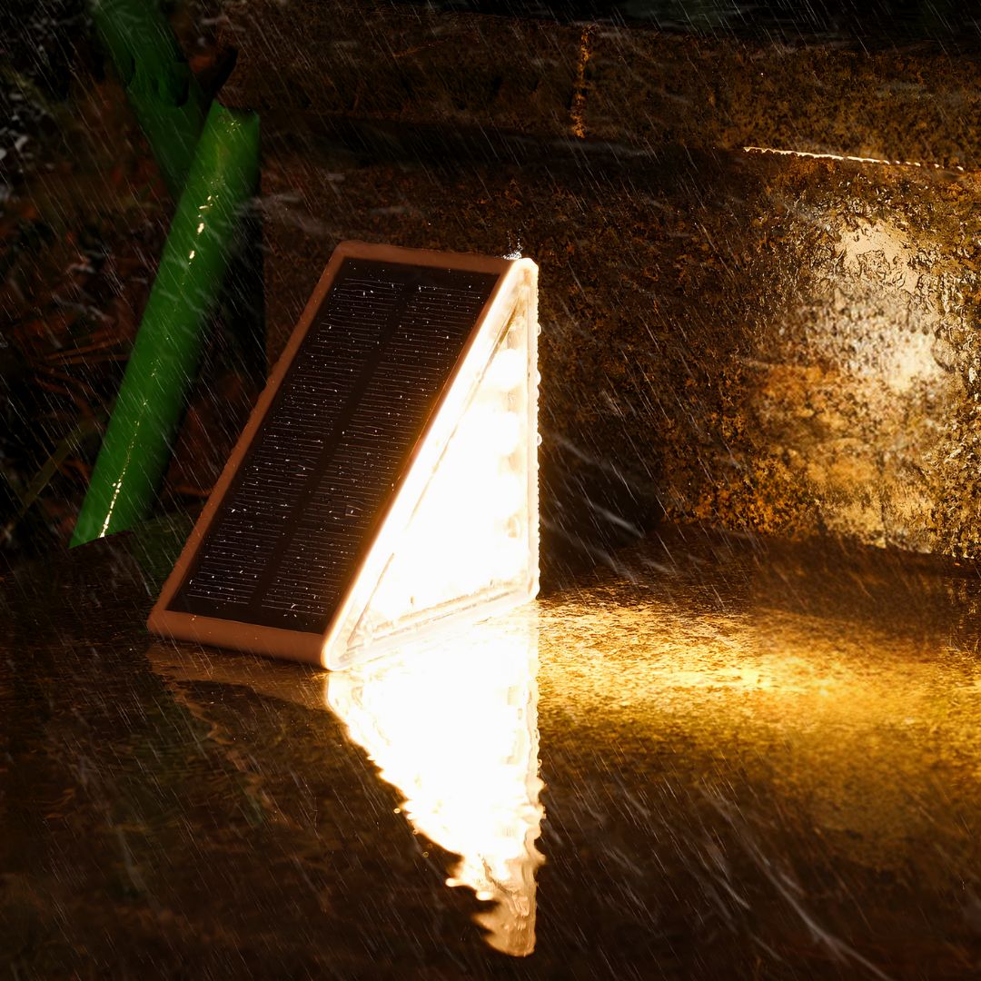 Solar Powered Outdoor Stair Lights with Dusk Sensor, Waterproof LED