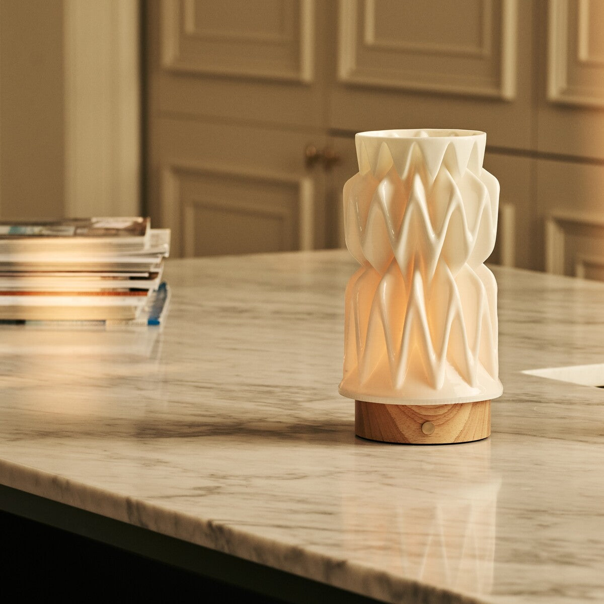 Vento Light Brown Wooden Rechargeable Table Lamp | 3D-Printed Porcelain, Dimmable & 3 Light Colors