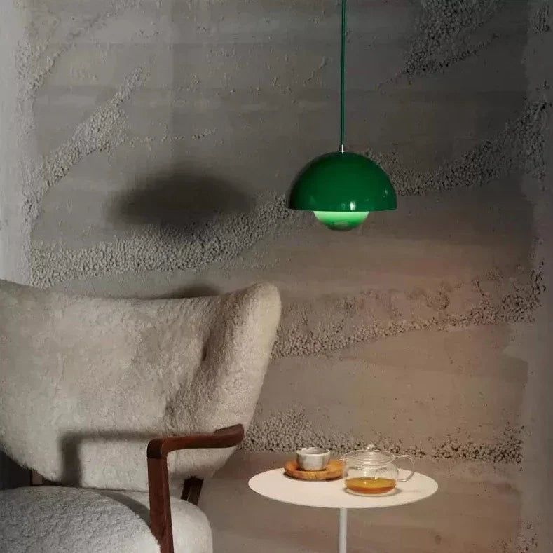 Ceiling Pendant Light in Iron with Adjustable Cord - Warm White Glow