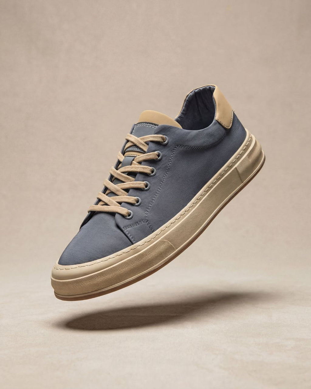 Men's Canvas Sneakers Low-Top Minimalist Design