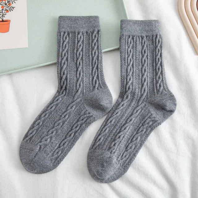 Women's Wool Blend Cable Knit Crew Socks