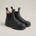 PLUXSTYLE::numise::pull-tab-chelsea-boots::closeup-detail