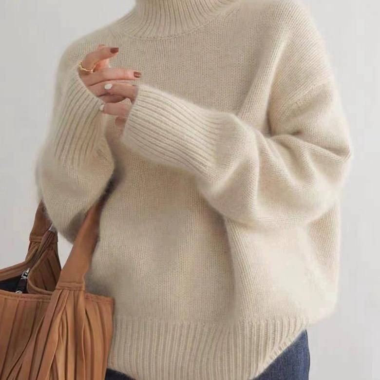 Women's Cashmere Turtleneck Jumper - Loose Fit Knit