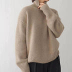 Women's Cashmere Turtleneck Jumper - Loose Fit Knit