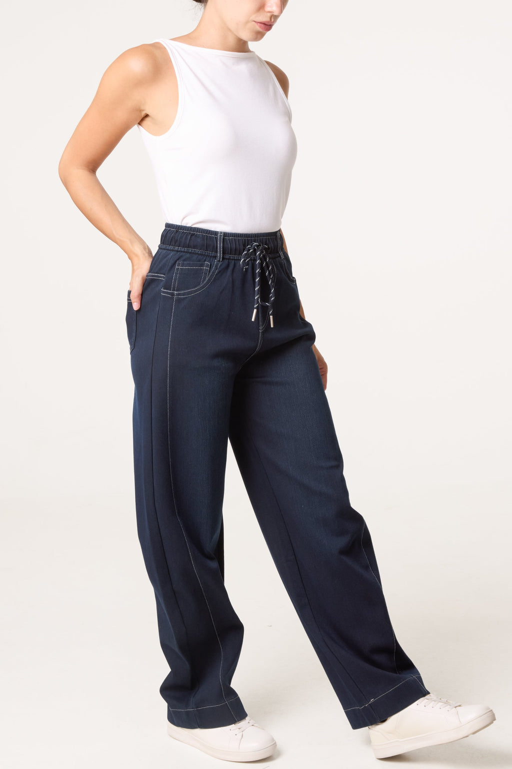 Women's Barrel Leg Jeans with Stitch Detail, Indigo
