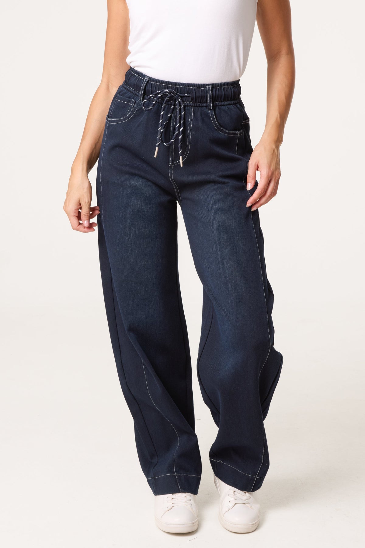 Women's Barrel Leg Jeans with Stitch Detail, Indigo