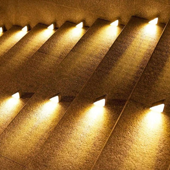 Solar Powered Outdoor Stair Lights with Dusk Sensor, Waterproof LED