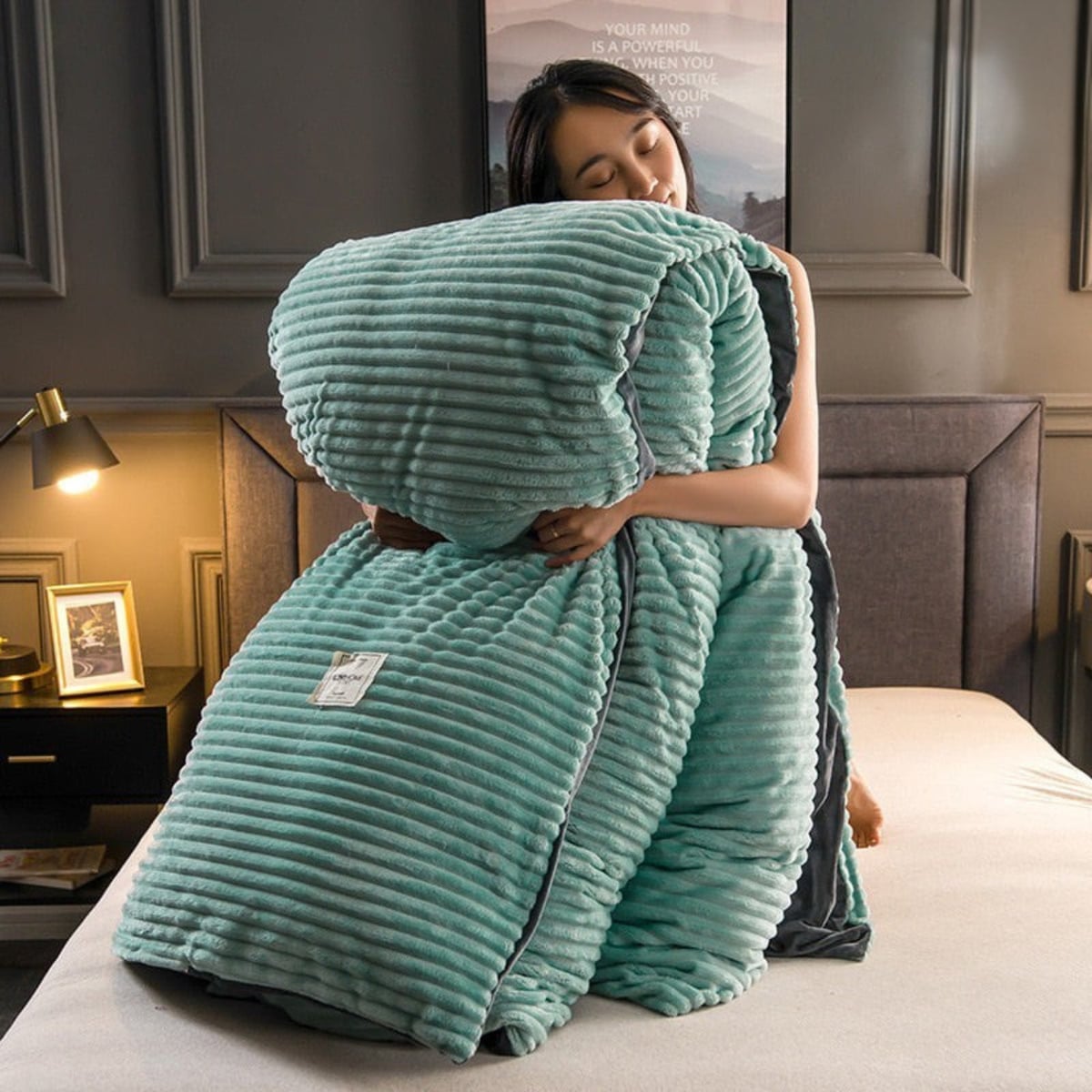 quilted duvet cover set with pillowcase in grey